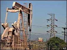 Mỏ dầu ở California