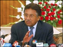 परवेज़ मुशर्रफ़ 