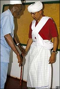 Obama em trajes somalis