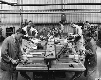 Workers at Joseph Sankey & Sons, Bilston, 1950s