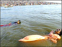 गंगाजल ख़राब क्यों नहीं होता?