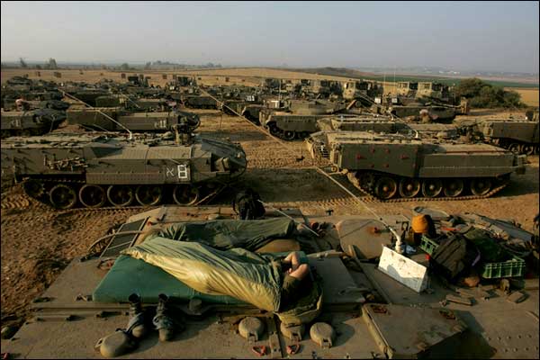 इसराइल की सैनिक कार्रवाई