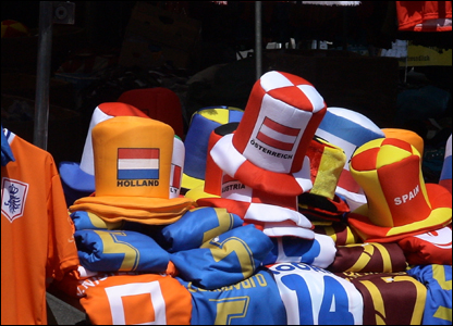 Mũ nón ế sau khi đội nhà rớt đài