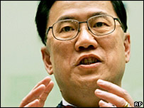 دونالد تسانگ، رهبر جديد هنگ کنگ