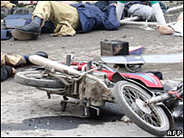 Quang cảnh nơi bị đánh bom 