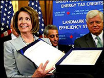 Chủ tịch Hạ viện Nancy Pelosi