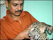 डा. विजय गोगोई 