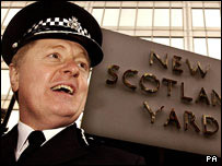 پولیس کے سربراہ سر ایئن بلئیر