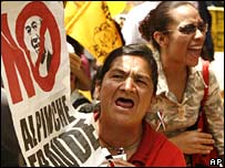 Manifestantes na Cidade do México