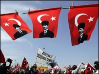 راهپیمایی هواداران سکولاریسم در استانبول