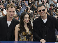 नोरा जोन्स, ज्यूड लॉ