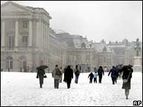 برف در ورسای