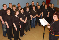 Y côr dan arweiniad Rhian Dafydd