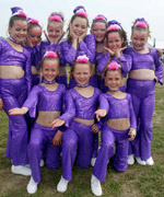 Bodiau Llachar,  Amlwch - cyntaf - dawns disgo agored 