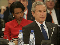 Nato zirvesinde Başkan Bush