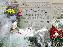 'Soykırım' anıtı