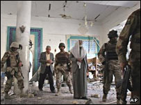 يکی از مساجد سنيان بغداد 