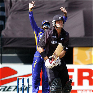 فلیمنگ شروع ہی میں آؤٹ