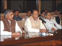 پاکستان کی پارلیمانی کشمیر کمیٹی کا اجلاس