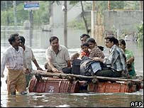 مدراس میں طوفان