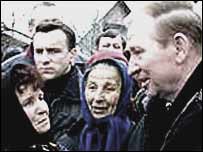 Леонід Кучма з селянками