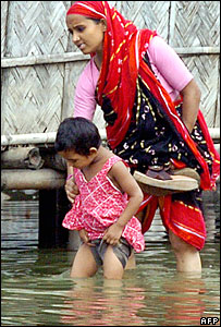 Bangladeş'te seller