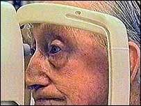 आँख की जाँच