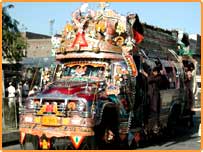 گھر سے دفتر تک: اپنے سفر کے بارے میں لکھئے