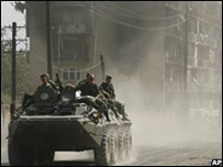 Gürcistan'da Rus tankı