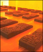 Tom Hackett's The physical Letters, installation made in 2000