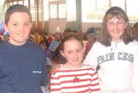 Tir na n-Og: Osian - Steffan Morris; Nia, Ania Davies a'r frenhines, Glesni Euros