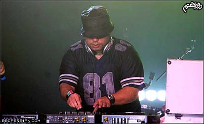 دی جی علیگیتور