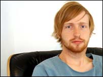 O artista Marcus Woxneryd