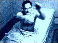 Derek Rogers na clínica de sono