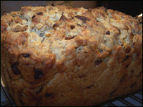 نان تهيه شده از آرد مشنگ