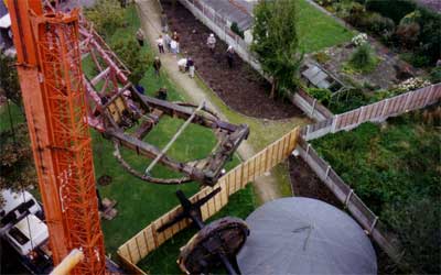 Lifting the machinery down