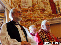 پاپ بندیکت شانزدهم، رهبر کلیسای کاتولیک  و سر اسقف کانتربری