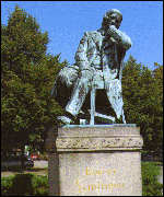 Tượng Robert Schumman tại Zwigkau