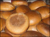 Хліб. Фото УНІАН