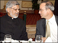 जॉर्डन के विदेश मंत्री के साथ अरुण गाँधी