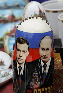 Boneca russa de campanha eleitoral