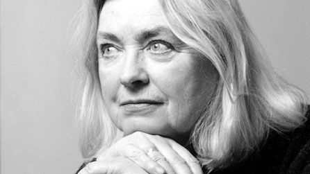 Black and white image of Gillian Clarke, courtesy of Poetry Live