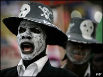 Haitiano desfila no carnaval de Porto Príncipe