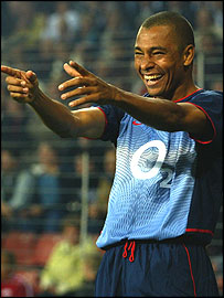 Gilberto Silva, do Arsenal