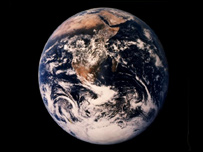 Uzaydan dünyanın görünüşü