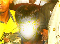 प्रत्यक्षदर्शी राहुल (तस्वीर सुरक्षा कारणों से स्पष्ट नहीं दिखाई गई है)