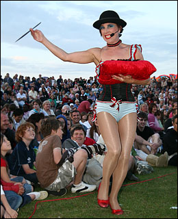 Les Femmes Fatal at Peterborough Festival 2008