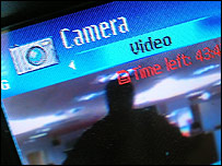فیلمبرداری با دوربین موبایل