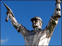 Brownhills Miner statue, photo by Kevin Parry
