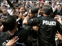 وکلاء احتجاج